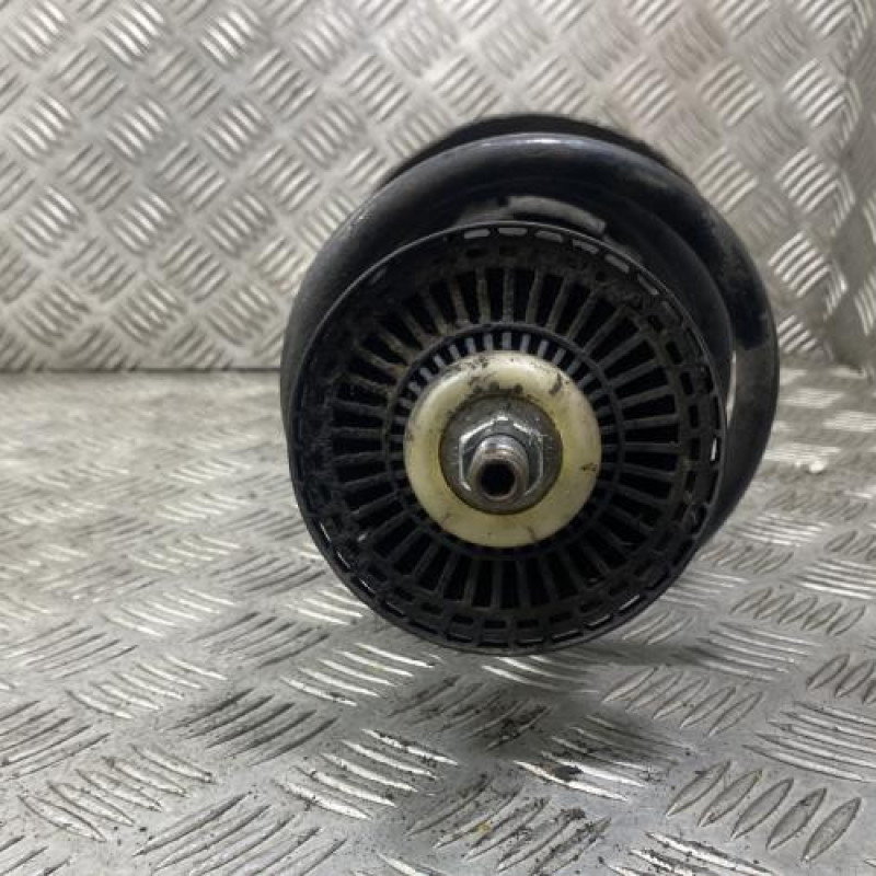 Amortisseur avant droit RENAULT CLIO 5 Photo n°4