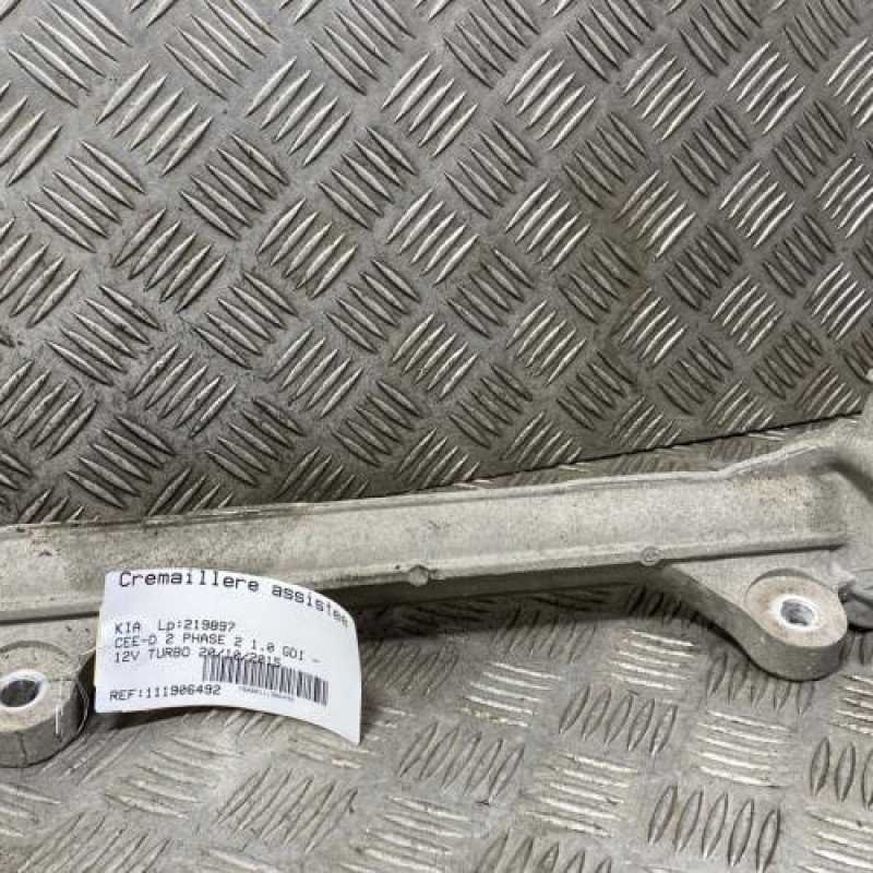 Cremaillere assistee KIA CEE-D 2 Photo n°3