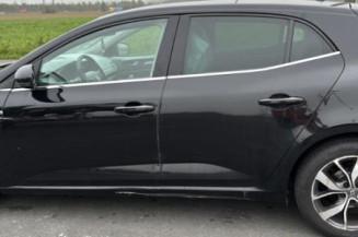 Pivot de moyeu avant droit RENAULT MEGANE 4