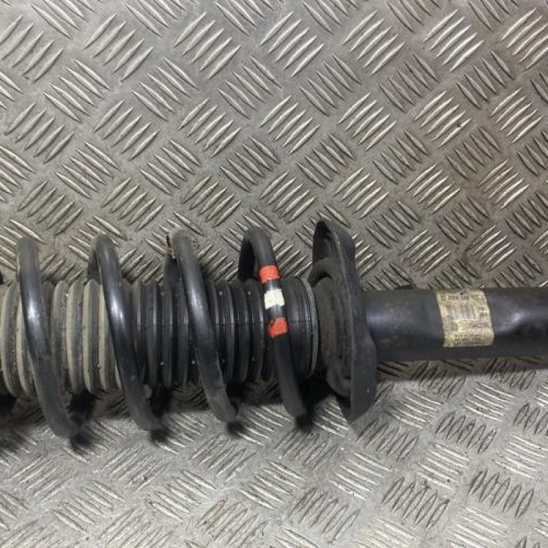 Amortisseur avant gauche SKODA SUPERB 2 Photo n°1