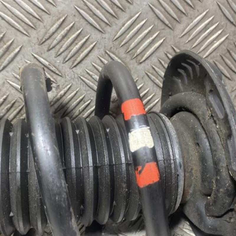 Amortisseur avant gauche SKODA SUPERB 2 Photo n°2