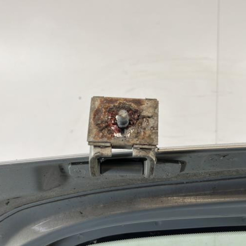 Malle/Hayon arriere RENAULT KANGOO 1 Photo n°7