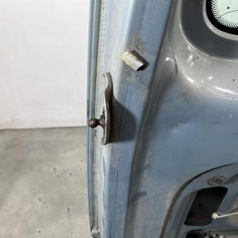 Malle/Hayon arriere RENAULT KANGOO 1 Photo n°10