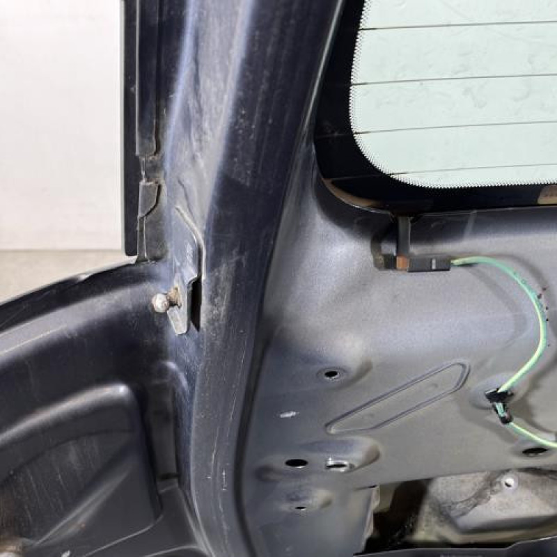 Malle/Hayon arriere CITROEN C3 PICASSO Photo n°9