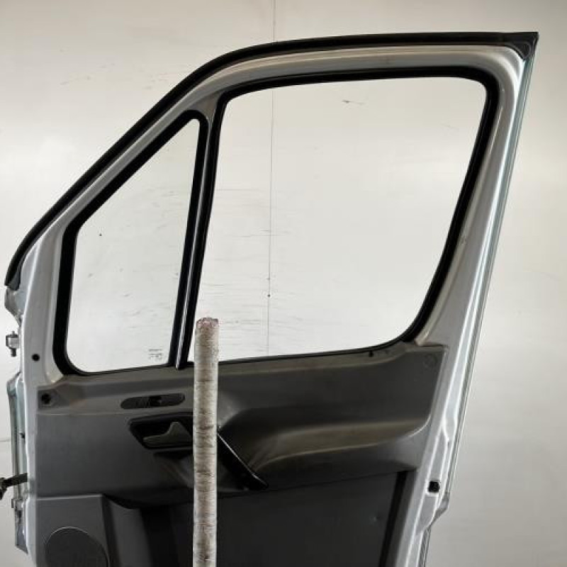 Porte avant droit MERCEDES SPRINTER 3 Photo n°7