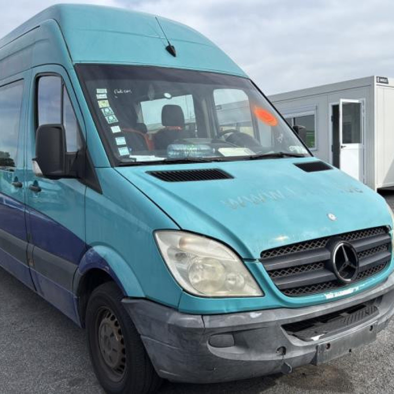 Porte avant droit MERCEDES SPRINTER 3 Photo n°10