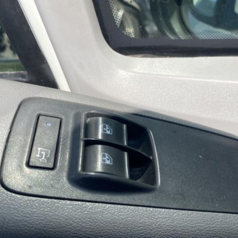Porte avant droit PEUGEOT BOXER 3 Photo n°20