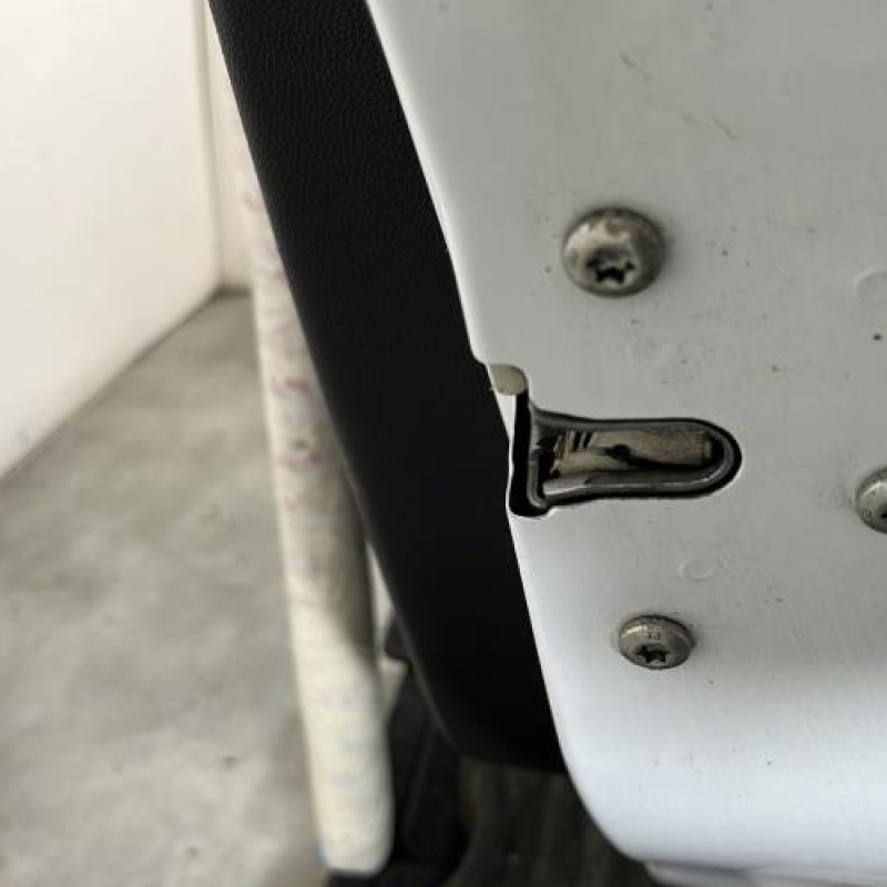 Porte arriere droit OPEL CORSA D Photo n°4
