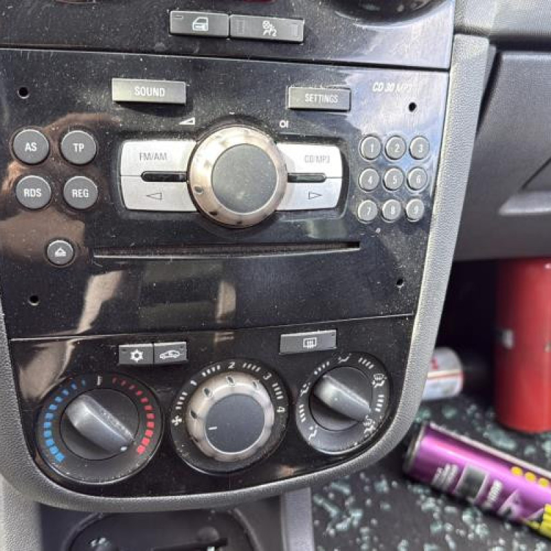 Porte arriere droit OPEL CORSA D Photo n°17