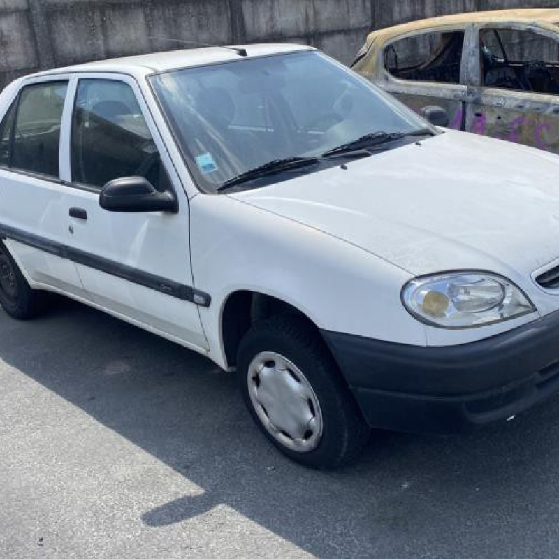 Porte avant gauche CITROEN SAXO Photo n°7