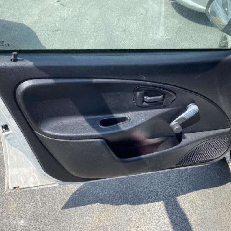 Porte avant gauche CITROEN SAXO Photo n°13