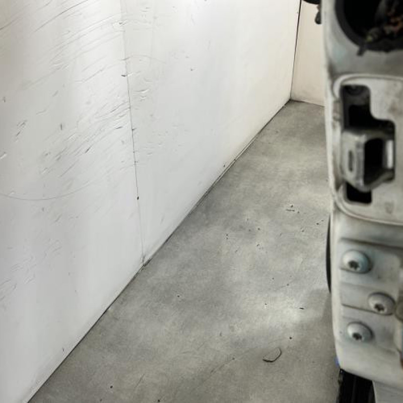 Porte avant gauche MERCEDES SPRINTER 3 Photo n°8