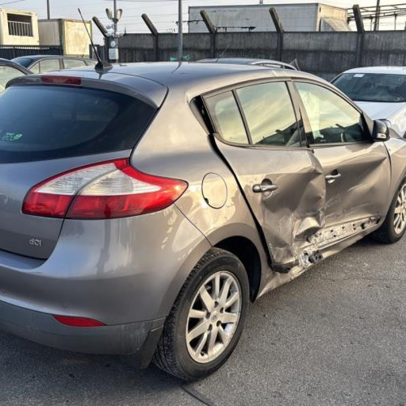 Renfort pare choc avant (traverse) RENAULT MEGANE 3 Photo n°8