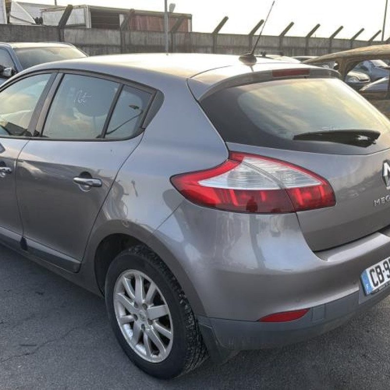 Renfort pare choc avant (traverse) RENAULT MEGANE 3 Photo n°9