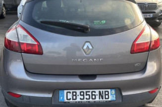 Renfort pare choc avant (traverse) RENAULT MEGANE 3