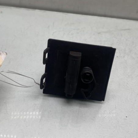 Actionneur verrou trappe d'essence MERCEDES CLASSE A 176 Photo n°1