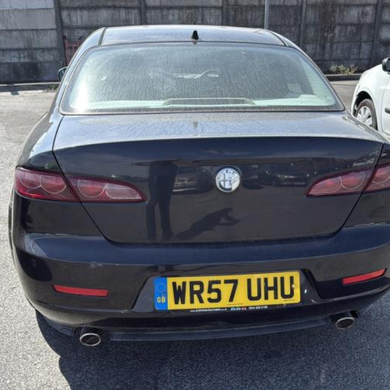 Feu arriere principal droit (feux) ALFA ROMEO 159 Photo n°8