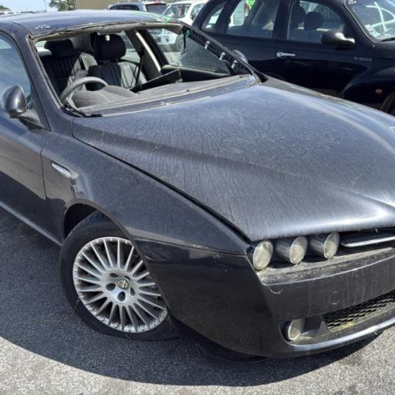 Feu arriere principal gauche (feux) ALFA ROMEO 159 Photo n°5