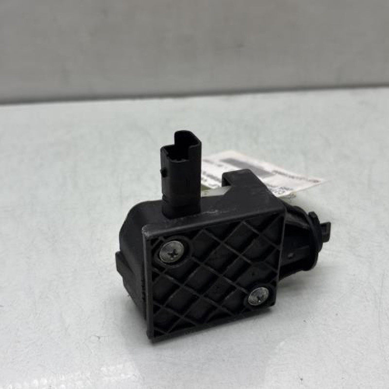 Actionneur verrou trappe d'essence CITROEN DS5 Photo n°1