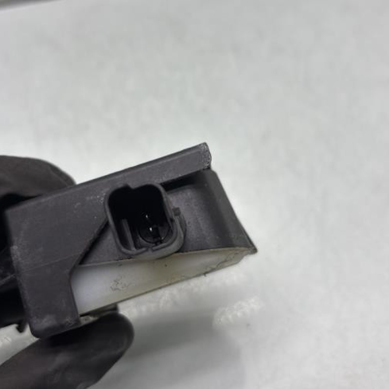 Actionneur verrou trappe d'essence CITROEN DS5 Photo n°3