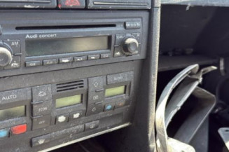Optique avant principal gauche (feux)(phare) AUDI A4 2