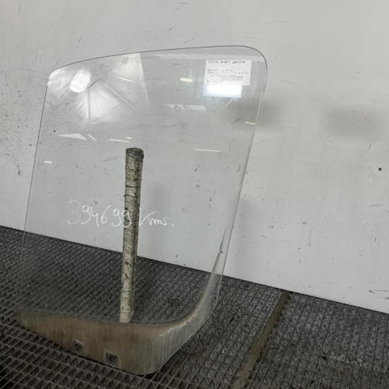 Vitre avant gauche MERCEDES SPRINTER 3 Photo n°3