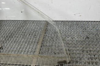 Vitre avant droit RENAULT CLIO 1