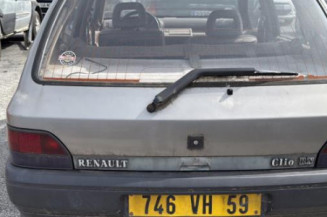 Vitre avant gauche RENAULT CLIO 1