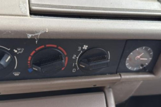 Vitre avant gauche RENAULT CLIO 1