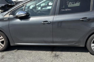 Jante PEUGEOT 208 1