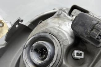 Optique avant principal gauche (feux)(phare) RENAULT TRAFIC 2