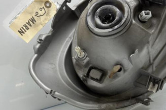 Optique avant principal gauche (feux)(phare) RENAULT TRAFIC 2