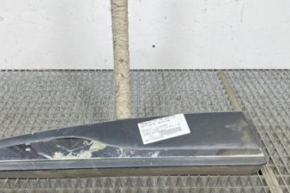 Baguette de porte arriere droite RENAULT CLIO 4 Photo n°1