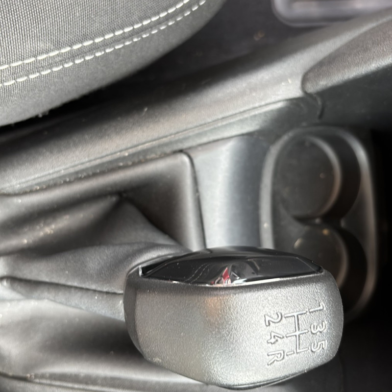 PEUGEOT 208 1 PHASE 2 1.2 VTI - 12V Photo n°7