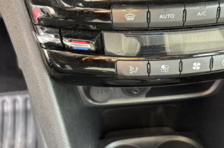 PEUGEOT 208 1 PHASE 2 1.2 VTI - 12V