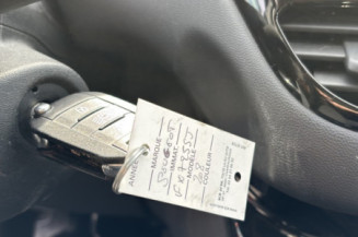 PEUGEOT 208 1 PHASE 2 1.2 VTI - 12V