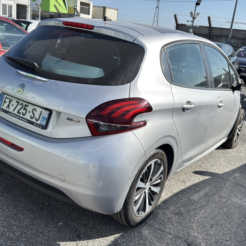 PEUGEOT 208 1 PHASE 2 1.2 VTI - 12V Photo n°13