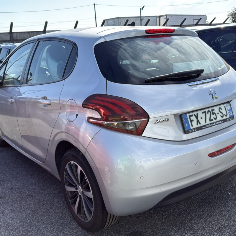 PEUGEOT 208 1 PHASE 2 1.2 VTI - 12V Photo n°14