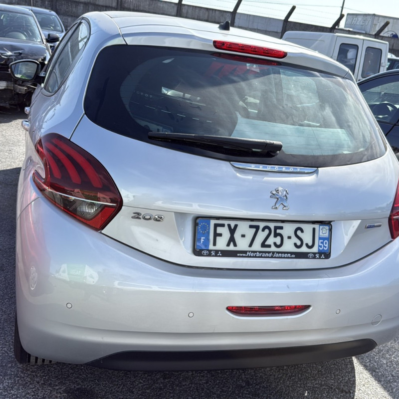 PEUGEOT 208 1 PHASE 2 1.2 VTI - 12V Photo n°15