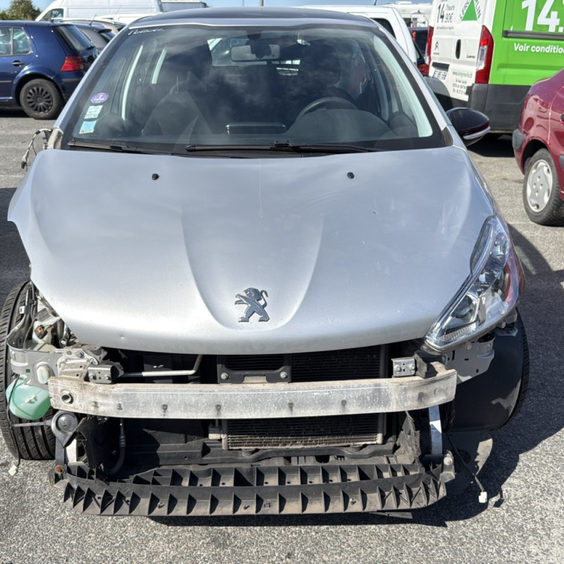 PEUGEOT 208 1 PHASE 2 1.2 VTI - 12V Photo n°18