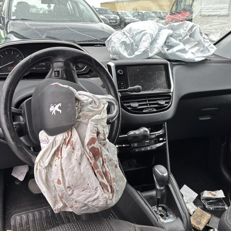 PEUGEOT 208 1 PHASE 2 1.2 PURETECH - 12V TURBO Photo n°13