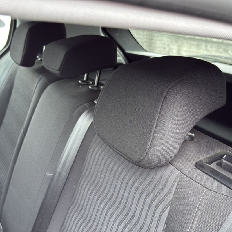 PEUGEOT 308 2 PHASE 1 1.6 HDI - 8V TURBO Photo n°11