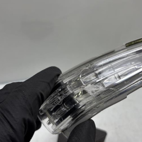 Repetiteur clignotant avant droit  (Feux) PEUGEOT 508 1