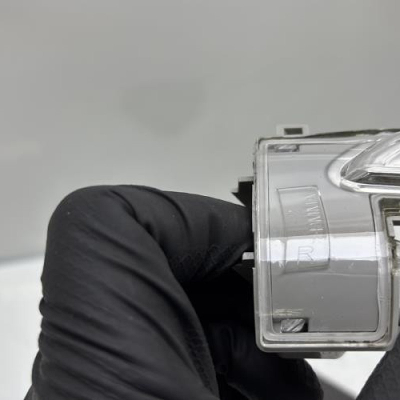 Repetiteur clignotant avant droit  (Feux) PEUGEOT 508 1 Photo n°3