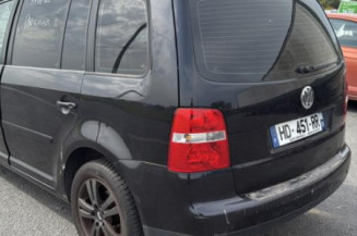Boitier filtre a air VOLKSWAGEN TOURAN 1