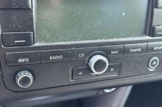 Boitier filtre a air VOLKSWAGEN TOURAN 1