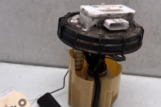 Pompe à carburant RENAULT CLIO 5 Photo n°1