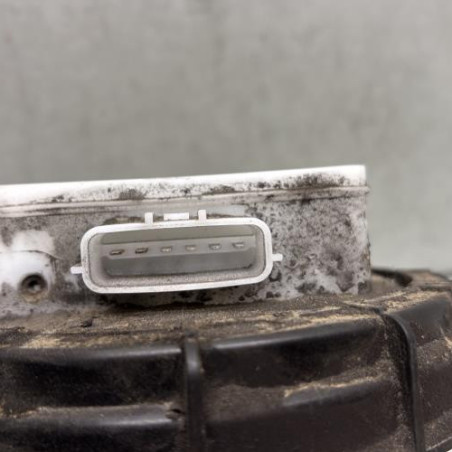 Pompe à carburant RENAULT CLIO 5