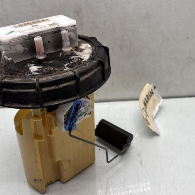 Pompe à carburant RENAULT CLIO 5 Photo n°5