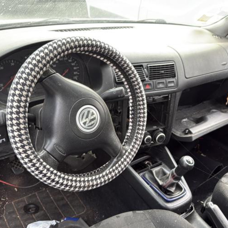 Serrure avant gauche VOLKSWAGEN GOLF 4 Photo n°17
